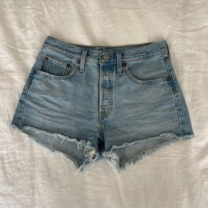 Vintage Levi’s 501 jean shorts